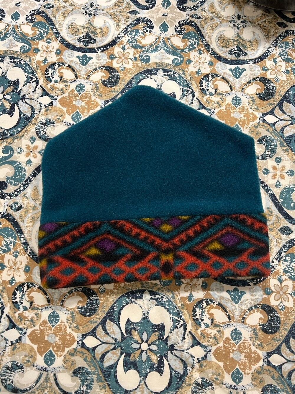 The Mad Hatter of Jackson Hole VTG Beanie- Ski/Snowboard - Green/Blue